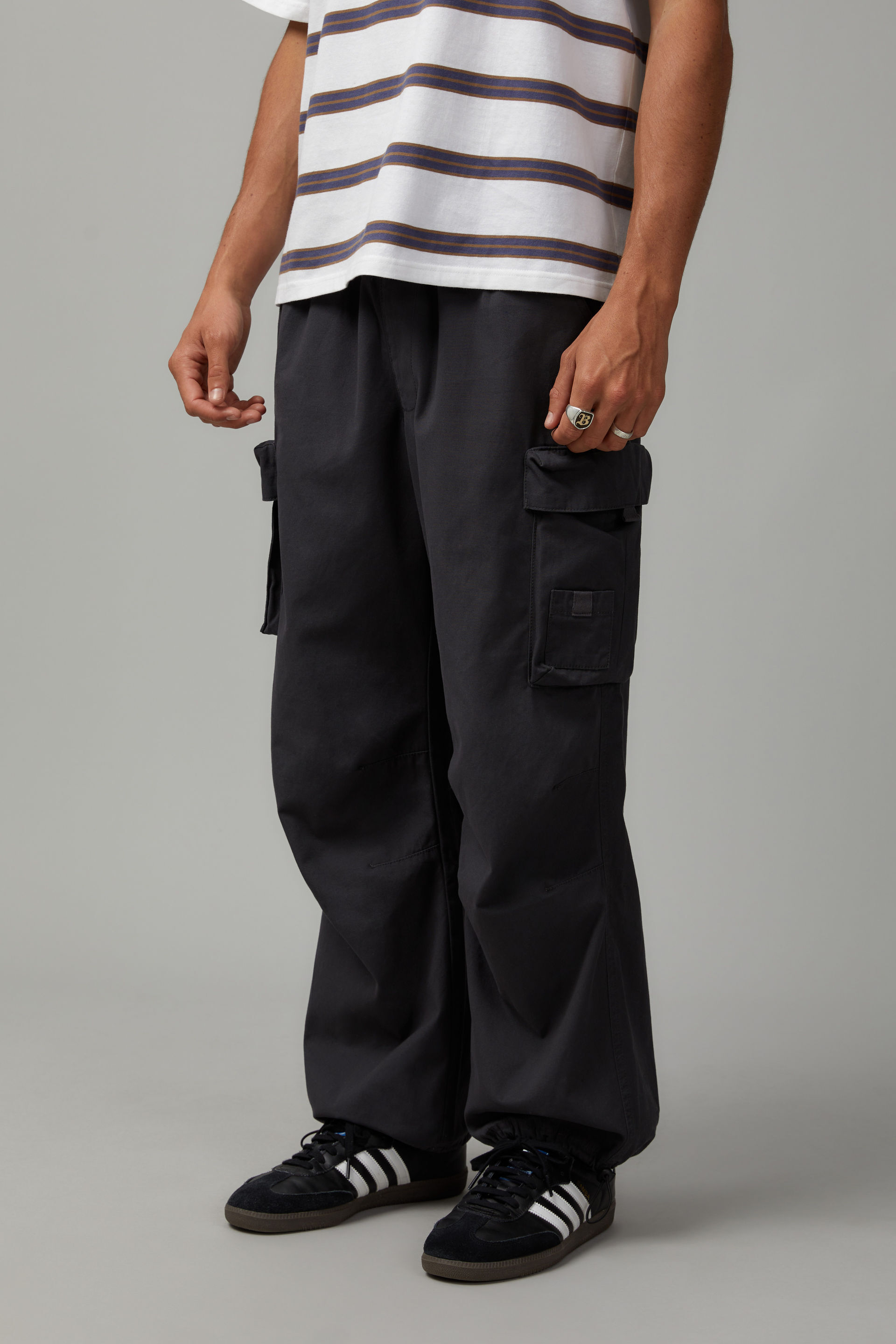 2021 Stylish simplicity Men Half Pants Fashion Zipper Multi-pocket Cargo  Shorts Man Leisure Drawstring All-match Beach Shorts